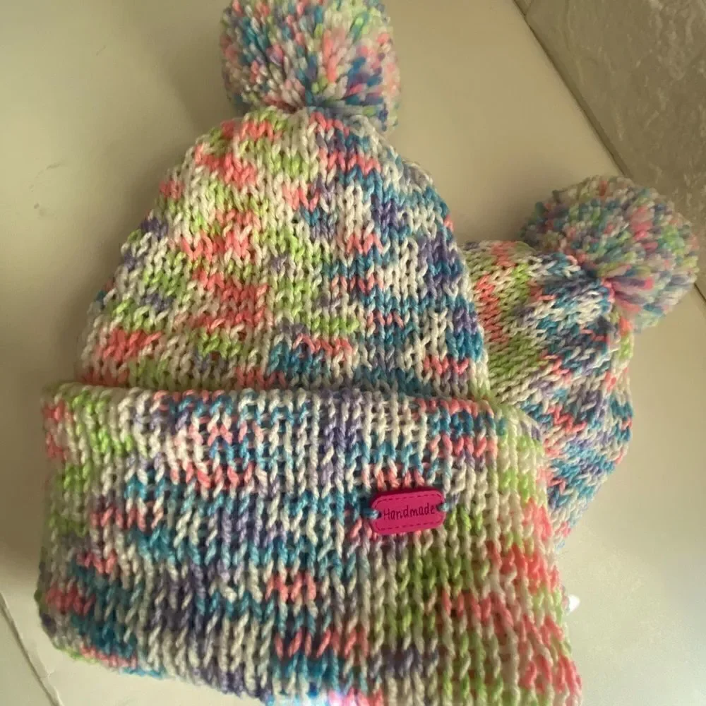 🎉🥳 HOST POCK🥳🎉 Kids sisters beanies set